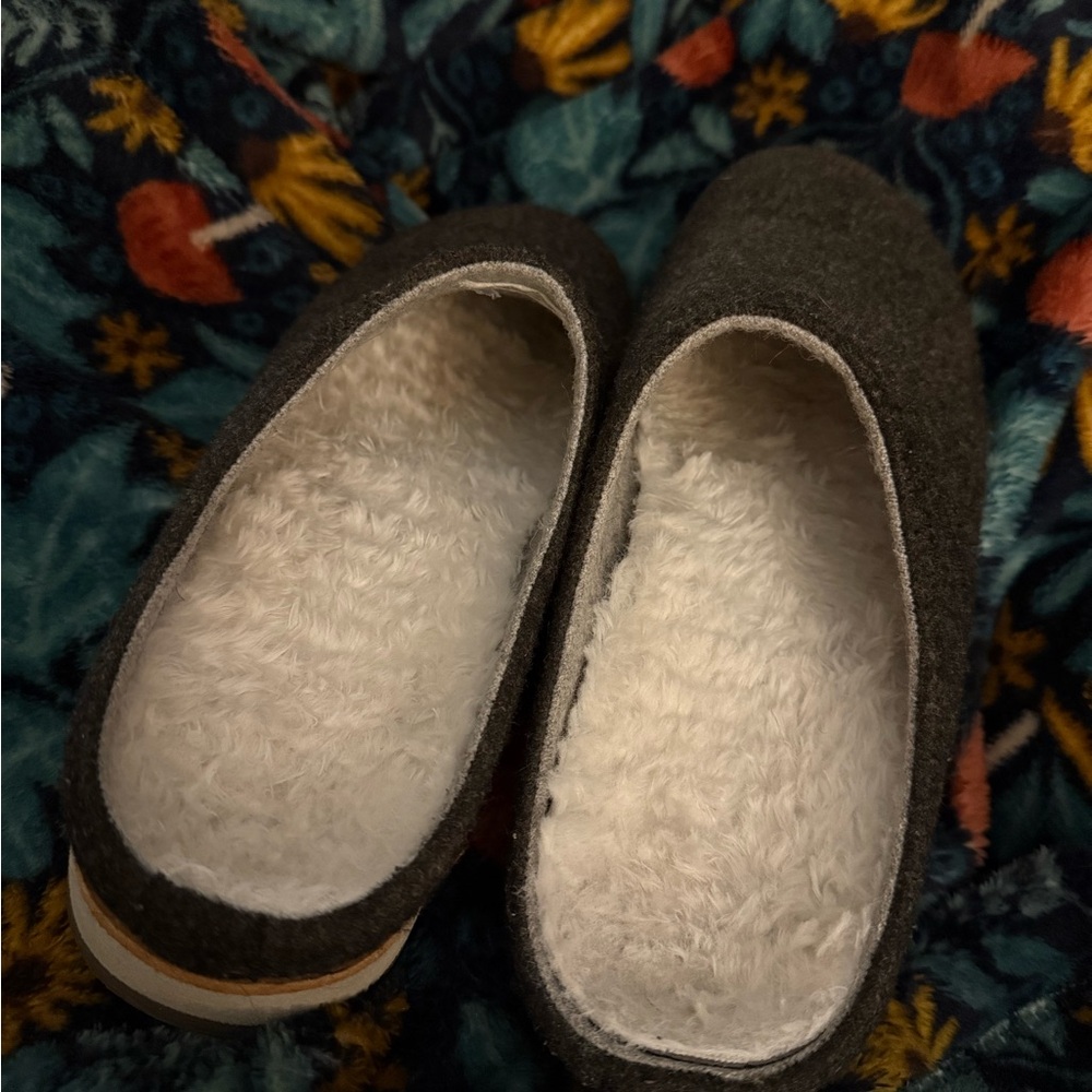 Merrell Women’s Juno Gray Wool Slip-on Shoes - Picture 4 of 6